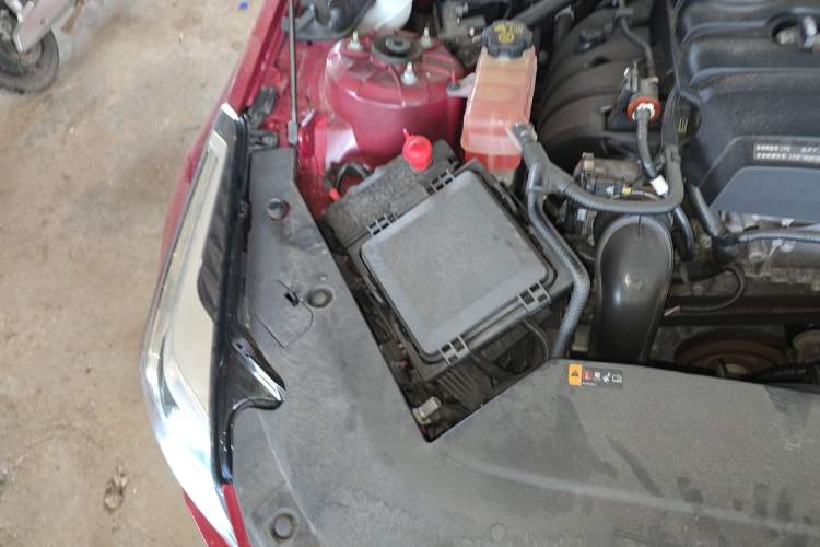 Used Cadillac ATS-L 2017 28T Fashion Edition Engine Bay Right