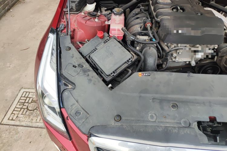 Used Cadillac ATS-L 2017 28T Tech Edition Engine Bay Right