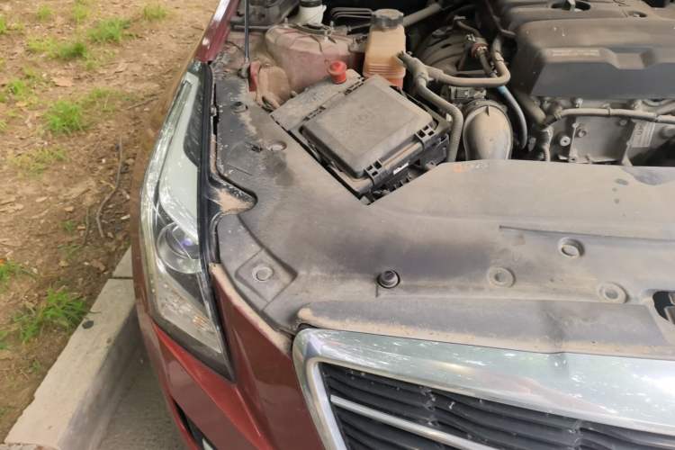 Used Cadillac ATS-L 2017 28T Fashion Edition Engine Bay Right