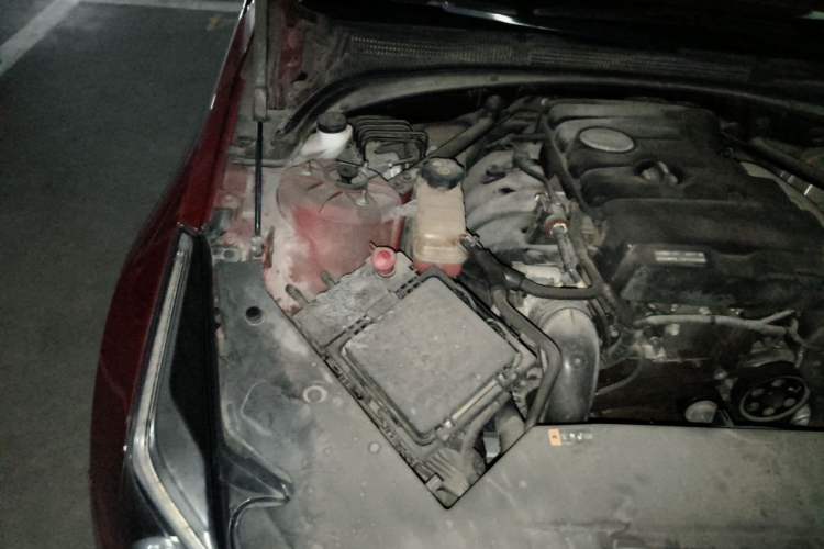 Used Cadillac ATS-L 2017 28T Fashion Edition Engine Bay Right