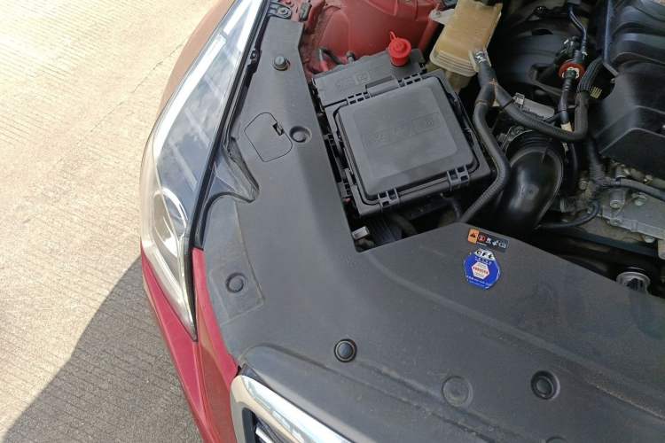 Used Cadillac ATS-L 2017 28T Fashion Edition Engine Bay Right