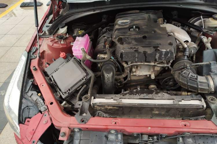 Used Cadillac ATS-L 2017 28T Fashion Edition Engine Bay Right