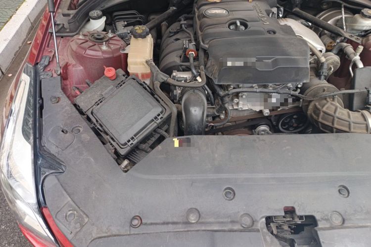 Used Cadillac ATS-L 2017 28T Fashion Edition Engine Bay Right