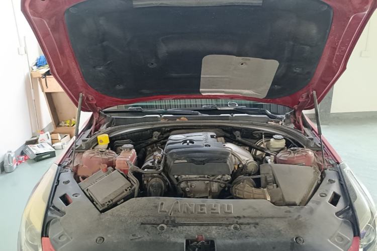 Used Cadillac ATS-L 2017 28T Tech Edition Engine Bay