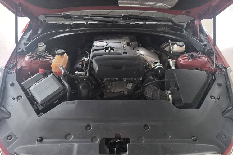 Used Cadillac ATS-L 2017 28T Tech Edition Engine Bay