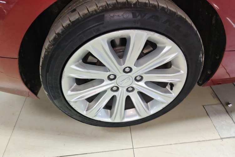 Used Cadillac ATS-L 2017 28T Tech Edition Exterior 5