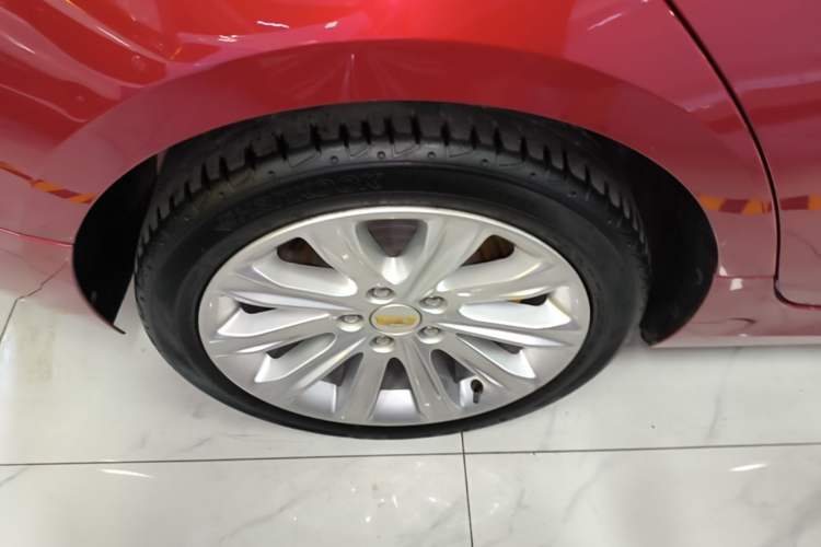 Used Cadillac ATS-L 2017 28T Fashion Edition Exterior 5