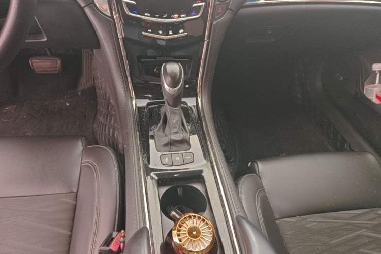 Used Cadillac ATS-L 2017 28T Tech Edition Gear Lever