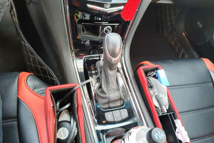 Used Cadillac ATS-L 2017 28T Tech Edition Gear Lever