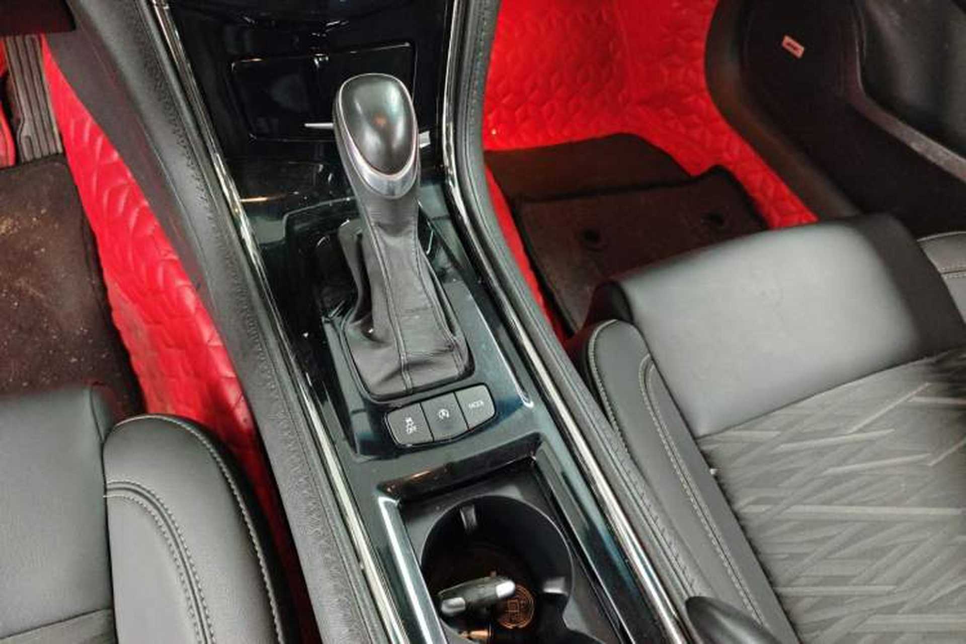 Used Cadillac ATS-L 2017 28T Tech Edition Gear Lever