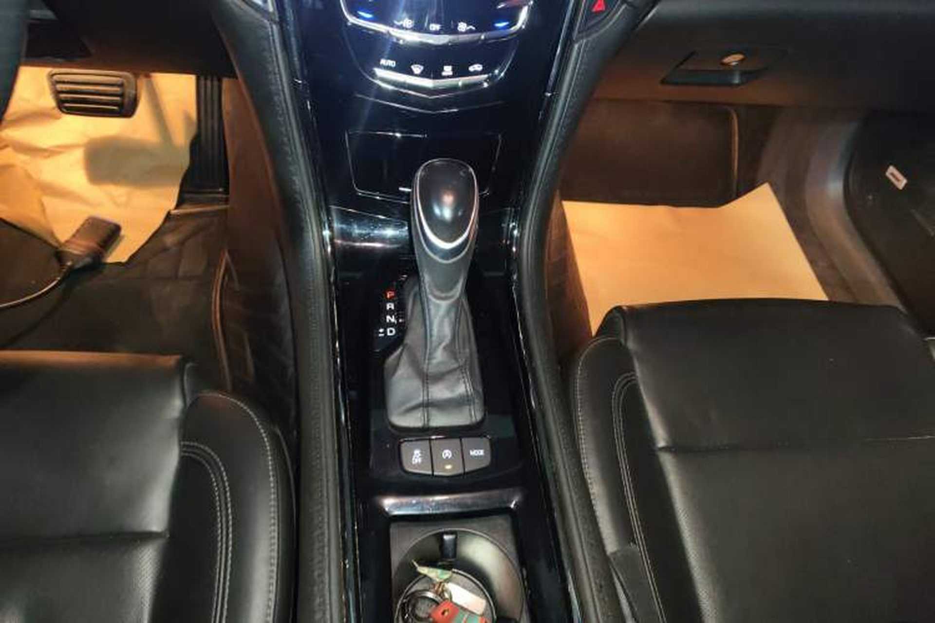 Used Cadillac ATS-L 2017 28T Fashion Edition Gear Lever