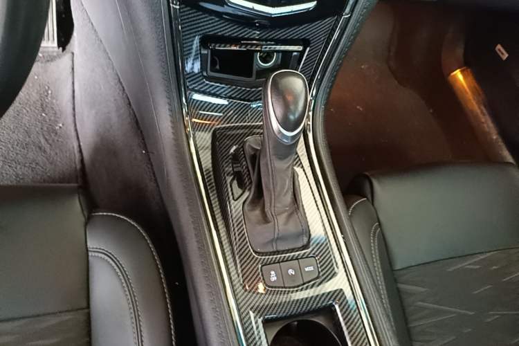 Used Cadillac ATS-L 2017 28T Tech Edition Gear Lever