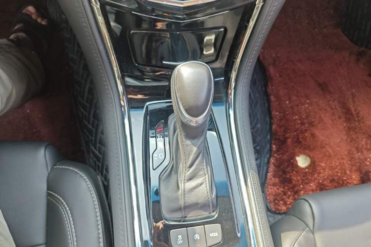 Used Cadillac ATS-L 2017 28T Tech Edition Gear Lever