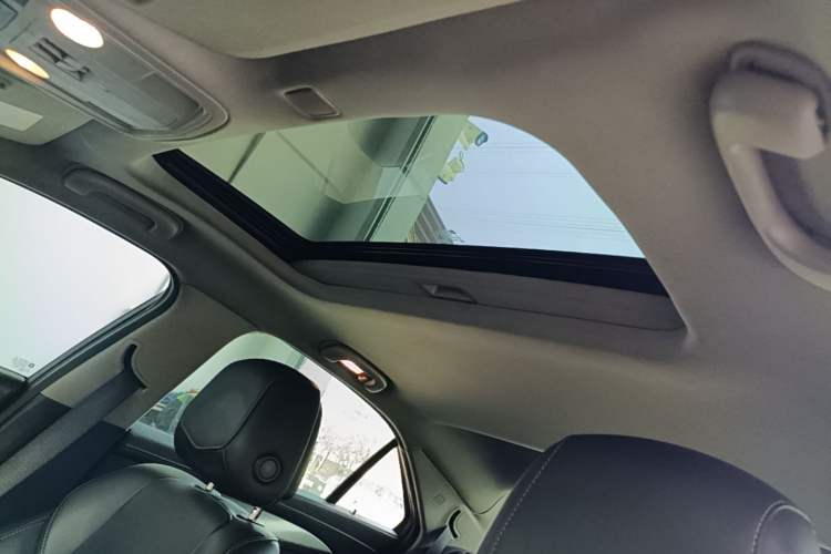 Used Cadillac ATS-L 2017 28T Tech Edition Headliner