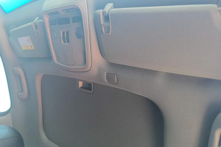 Used Cadillac ATS-L 2017 28T Tech Edition Headliner