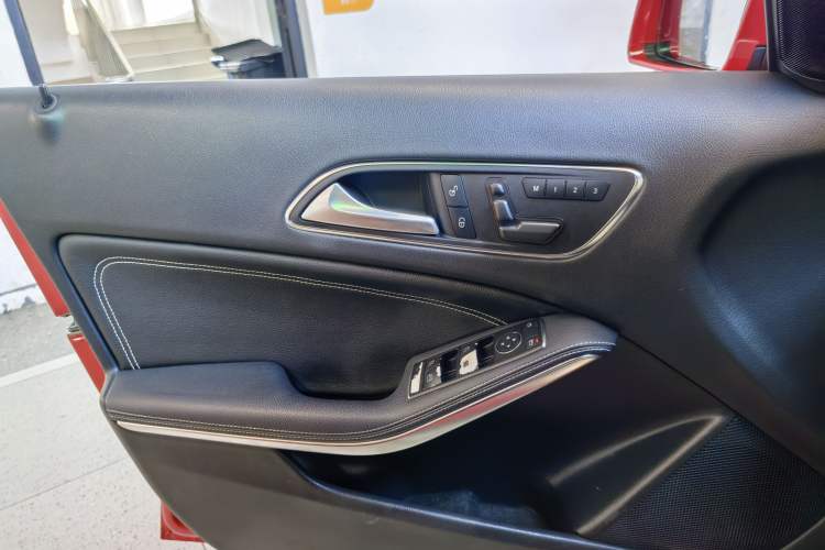 Used Cadillac ATS-L 2017 28T Tech Edition Interior 2
