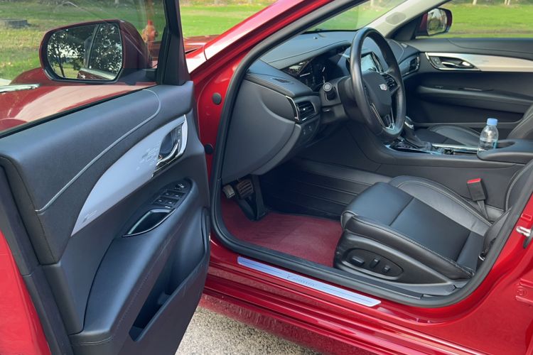 Used Cadillac ATS-L 2017 28T Fashion Edition Interior 2