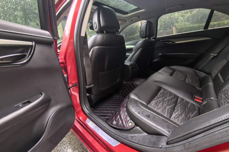 Used Cadillac ATS-L 2017 28T Tech Edition Interior 3