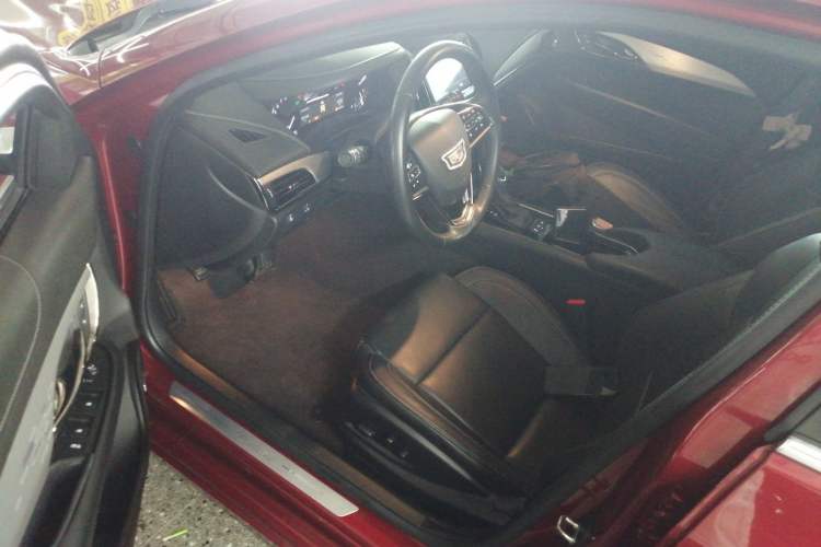 Used Cadillac ATS-L 2017 28T Fashion Edition Interior 3