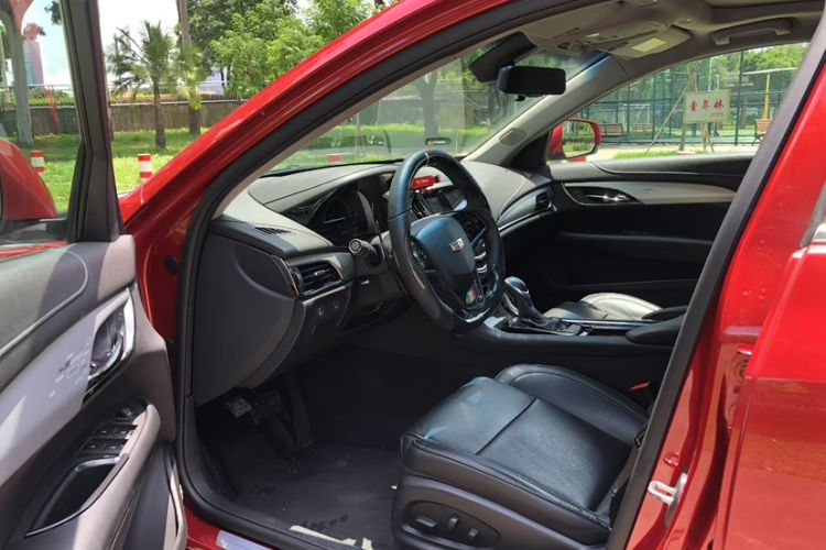 Used Cadillac ATS-L 2017 28T Fashion Edition Interior 4