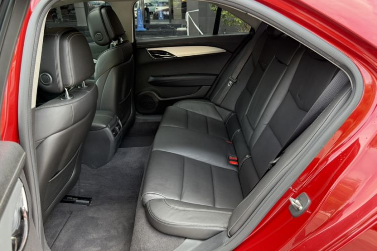 Used Cadillac ATS-L 2017 28T Fashion Edition Interior 5
