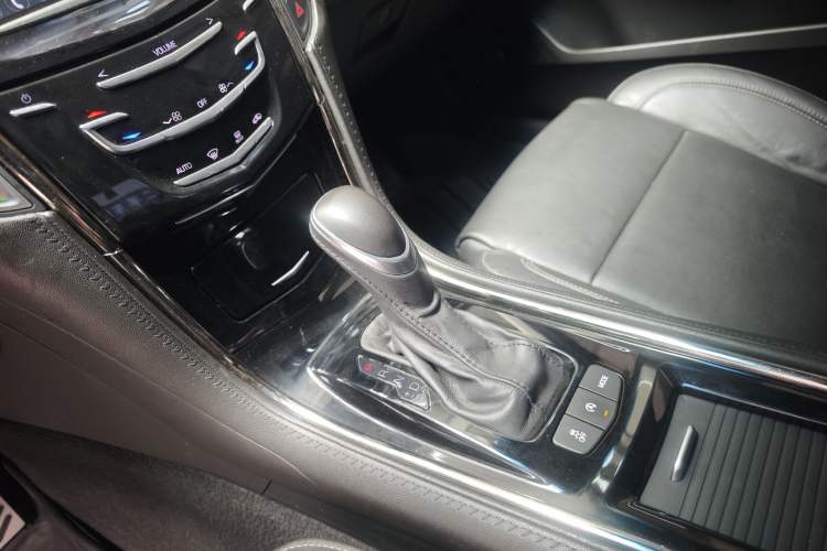 Used Cadillac ATS-L 2017 28T Fashion Edition Interior 9