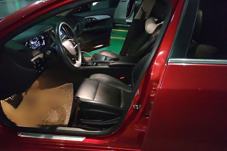 Used Cadillac ATS-L 2017 28T Fashion Edition Left Front Seat
