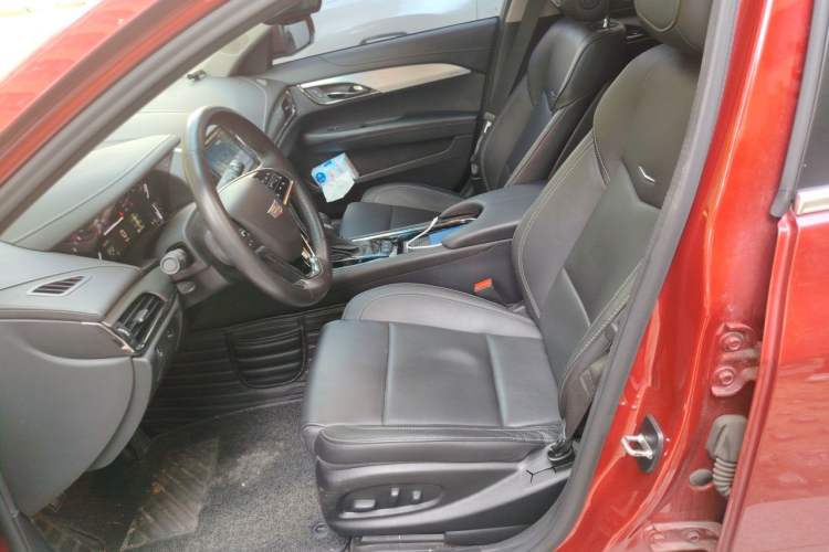 Used Cadillac ATS-L 2017 28T Fashion Edition Left Front Seat