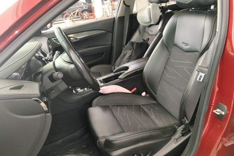 Used Cadillac ATS-L 2017 28T Tech Edition Left Front Seat