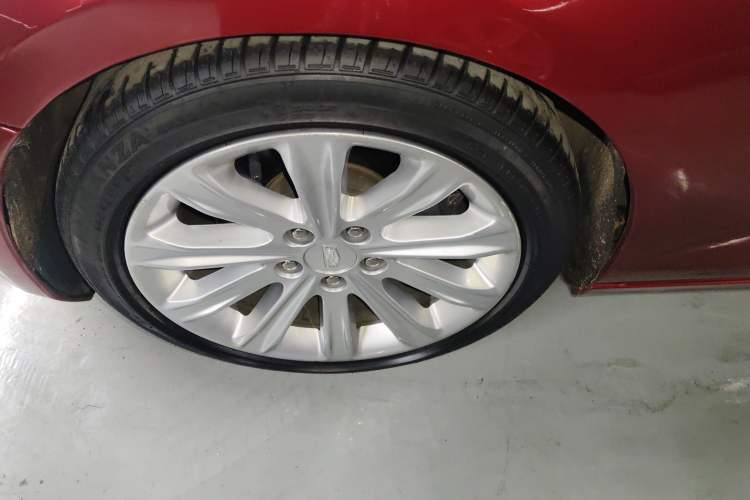 Used Cadillac ATS-L 2017 28T Fashion Edition Left Front Wheel Hub