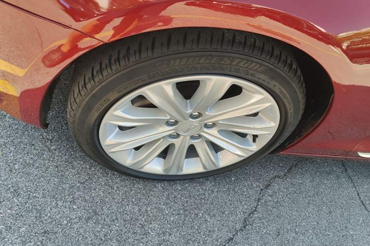 Used Cadillac ATS-L 2017 28T Fashion Edition Left Front Wheel Hub