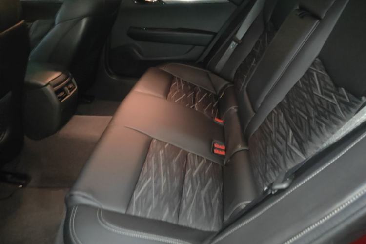 Used Cadillac ATS-L 2017 28T Tech Edition Left Rear Seat