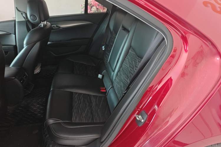 Used Cadillac ATS-L 2017 28T Tech Edition Left Rear Seat