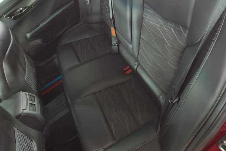 Used Cadillac ATS-L 2017 28T Tech Edition Left Rear Seat