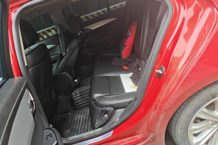 Used Cadillac ATS-L 2017 28T Fashion Edition Left Rear Seat