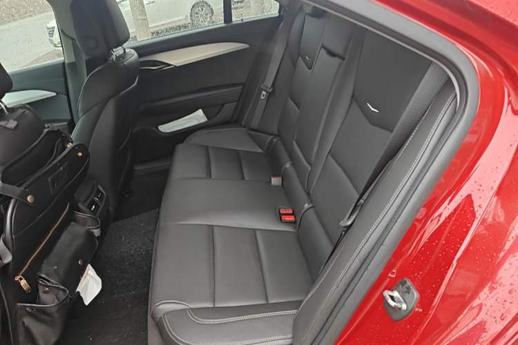 Used Cadillac ATS-L 2017 28T Fashion Edition Left Rear Seat