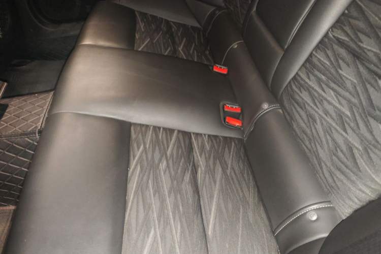 Used Cadillac ATS-L 2017 28T Tech Edition Left Rear Seat