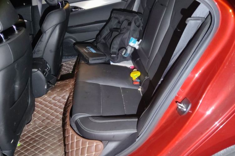 Used Cadillac ATS-L 2017 28T Fashion Edition Left Rear Seat