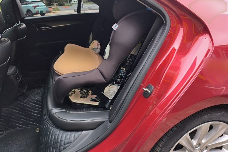 Used Cadillac ATS-L 2017 28T Tech Edition Left Rear Seat
