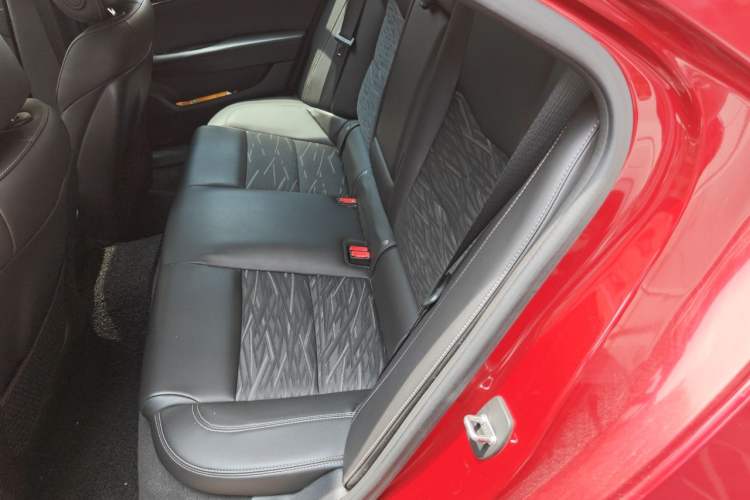 Used Cadillac ATS-L 2017 28T Tech Edition Left Rear Seat