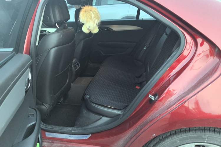 Used Cadillac ATS-L 2017 28T Fashion Edition Left Rear Seat