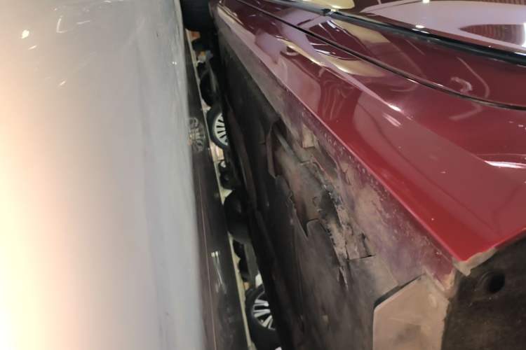 Used Cadillac ATS-L 2017 28T Fashion Edition Left Side Sill