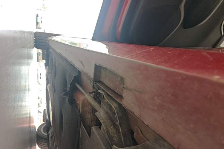 Used Cadillac ATS-L 2017 28T Tech Edition Left Side Sill