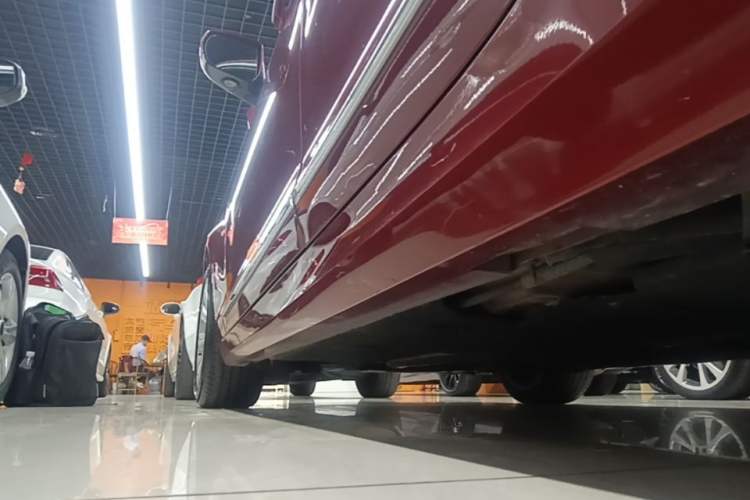 Used Cadillac ATS-L 2017 28T Fashion Edition Left Side Sill
