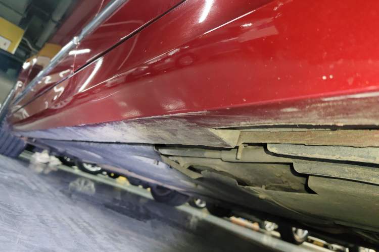 Used Cadillac ATS-L 2017 28T Fashion Edition Left Side Sill