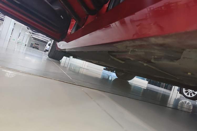 Used Cadillac ATS-L 2017 28T Tech Edition Left Side Sill