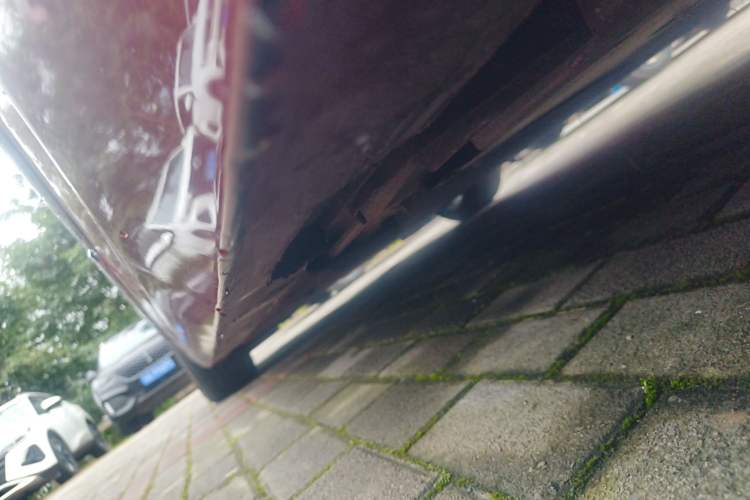 Used Cadillac ATS-L 2017 28T Fashion Edition Left Side Sill