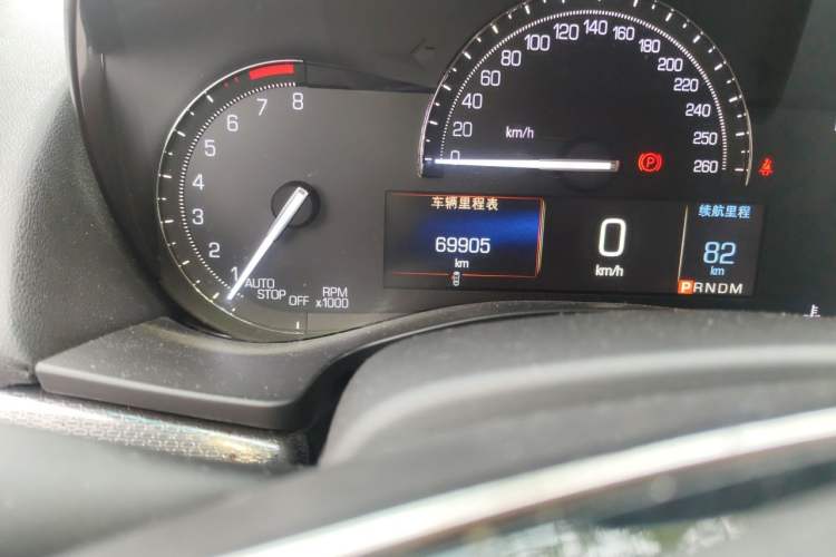 Used Cadillac ATS-L 2017 28T Tech Edition Odometer Close Up