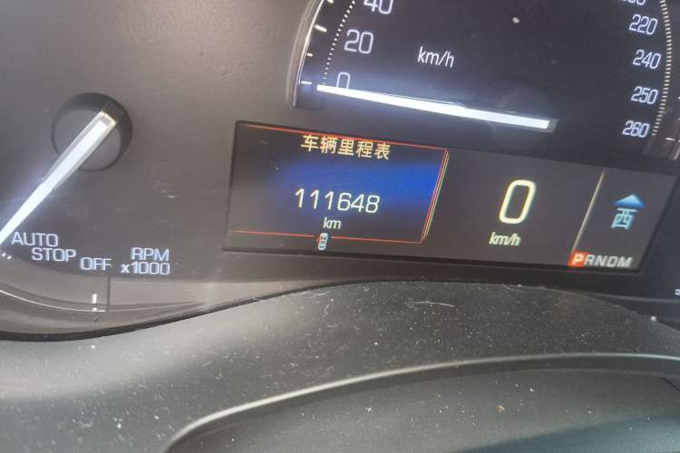 Used Cadillac ATS-L 2017 28T Fashion Edition Odometer Close Up