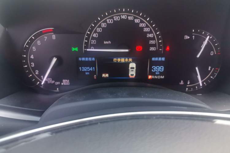 Used Cadillac ATS-L 2017 28T Fashion Edition Odometer Close Up